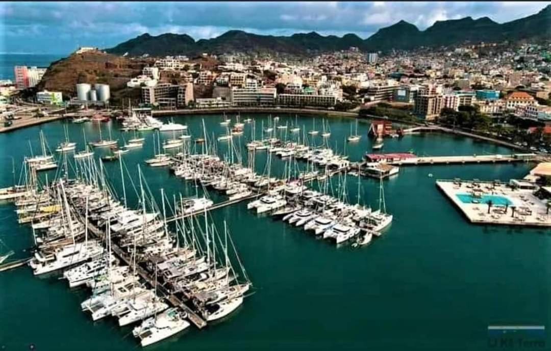 Rose'S Place Mindelo Exterior foto